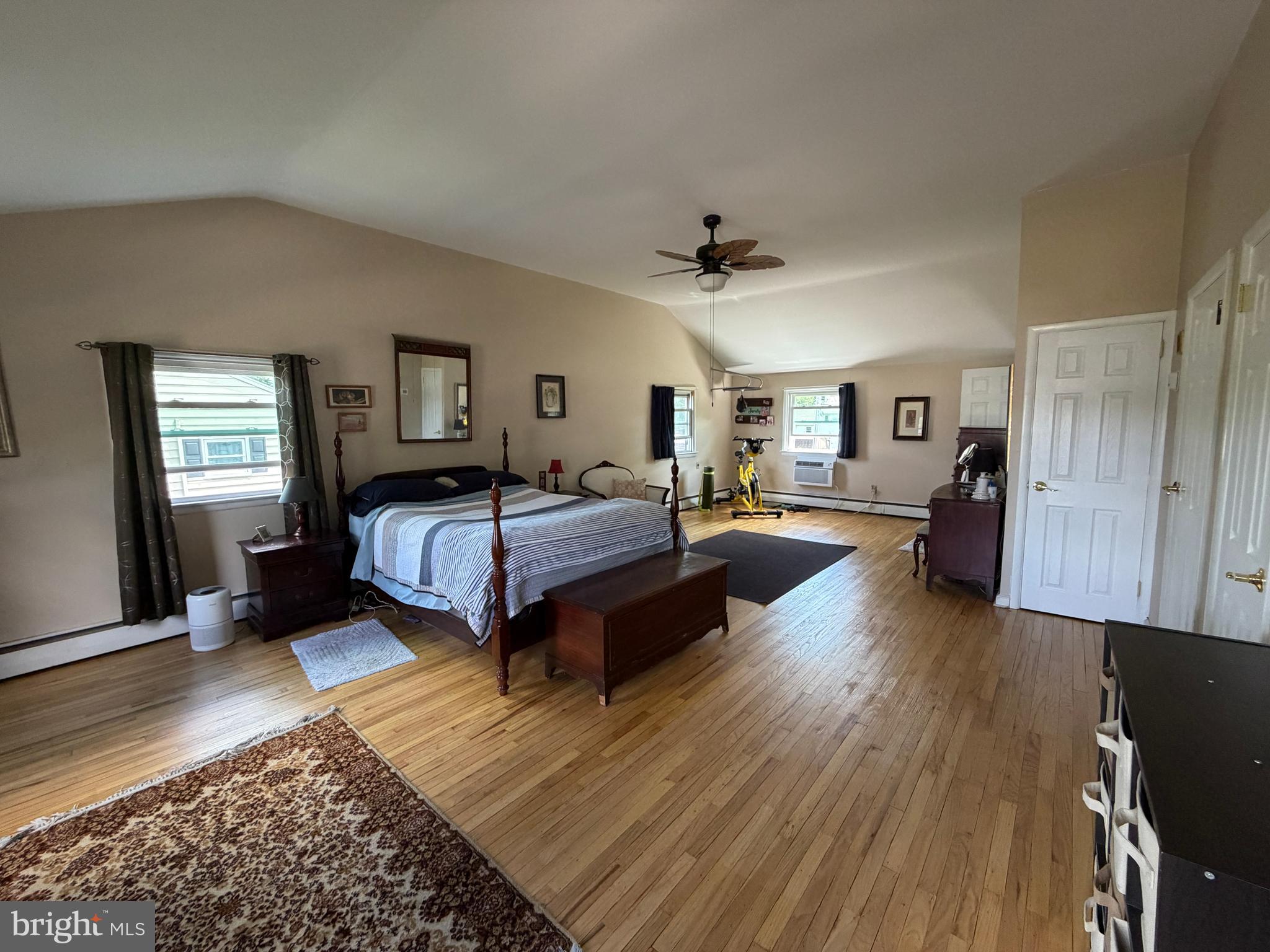 126 Dale Road Willow Grove, PA 19090 - Photo 24 of 50 Main Bedroom Suite