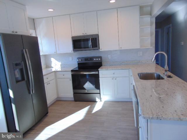 4233 Powder Mill Road Beltsville, MD 20705 - Photo 7 of 21 Kitchen
