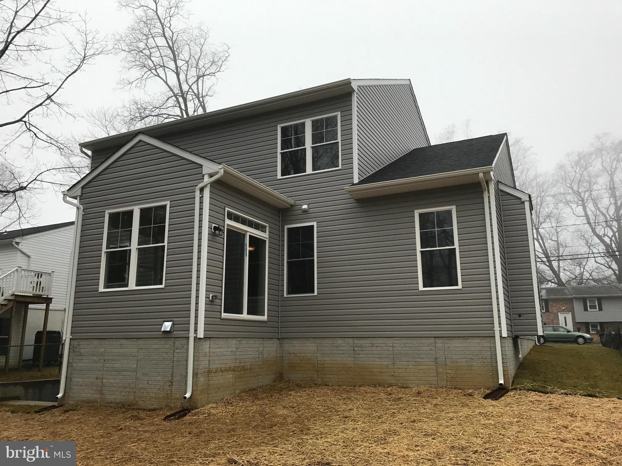 1165 Hampton Road Annapolis, MD 21409 - Photo 2 of 3 Exterior (Rear)