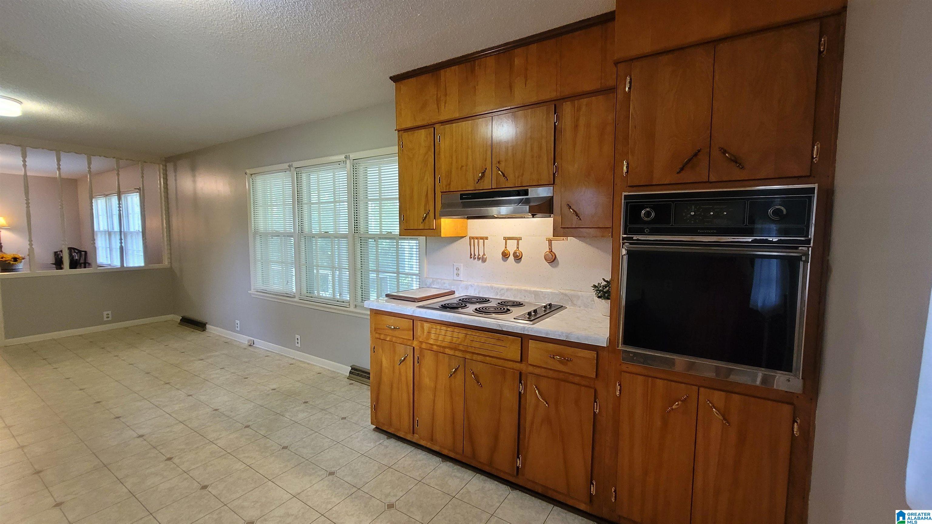 911 Arkadelphia Road Warrior, AL 35180 - Photo 24 of 49