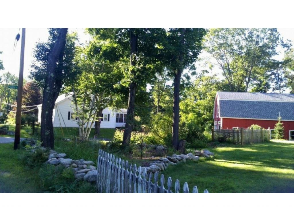 672 North Road Candia, NH 03034 - Photo 2 of 32