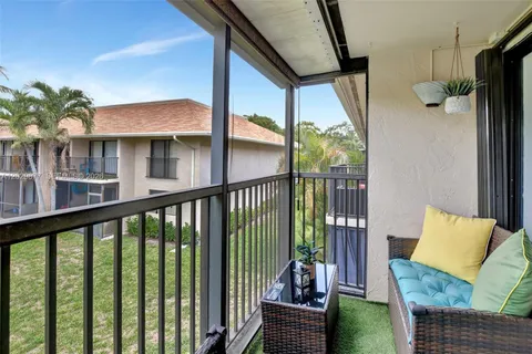 $170,000 | 5821 Washington Street, Unit 30, Hollywood, FL 33023