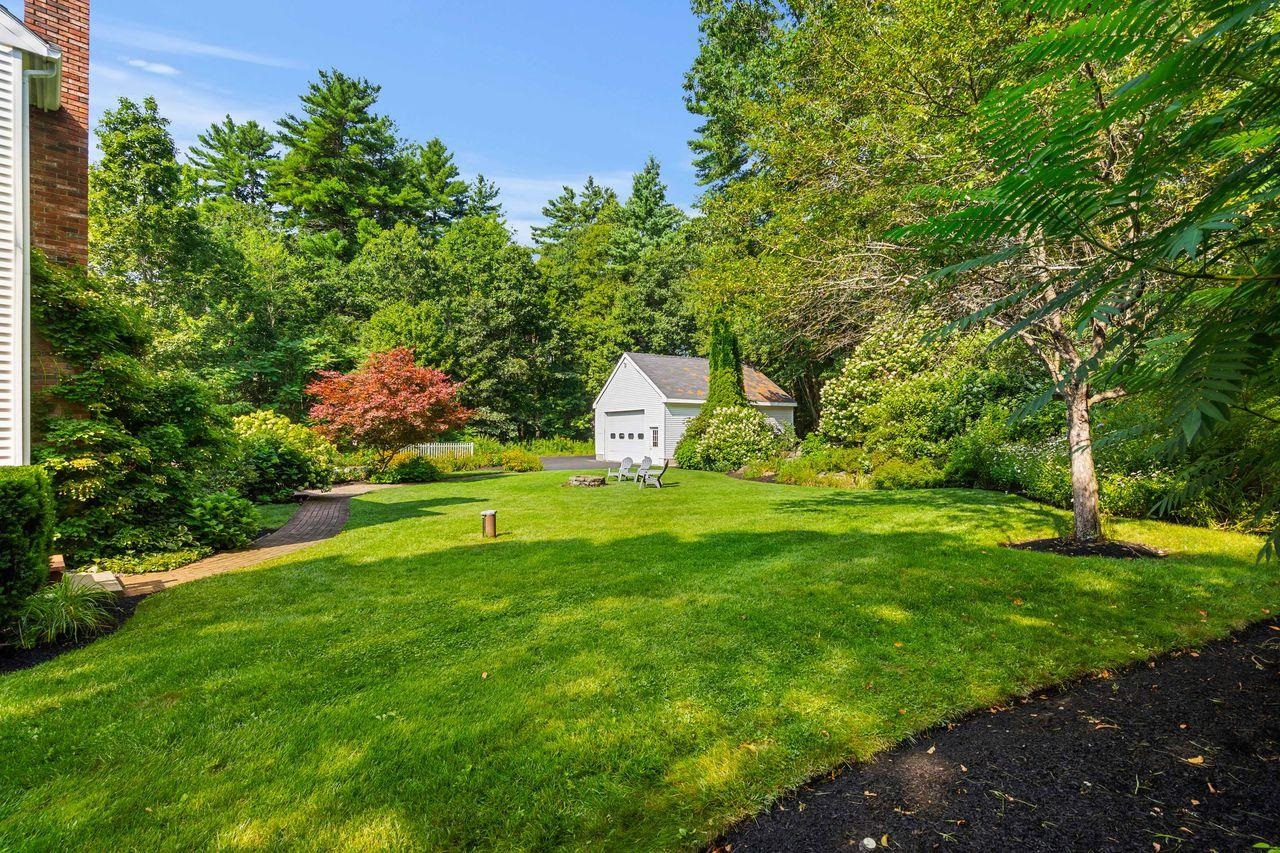 41 Gault Road Bedford, NH 03110 - Photo 52 of 55
