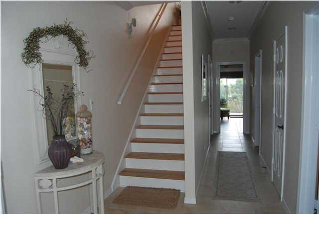 104 Sandtrap Road, Unit 107 Destin, FL 32550 - Photo 3 of 17 Gallery Image 3