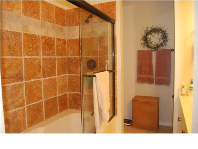 104 Sandtrap Road, Unit 107 Destin, FL 32550 - Photo 7 of 17 Gallery Image 7
