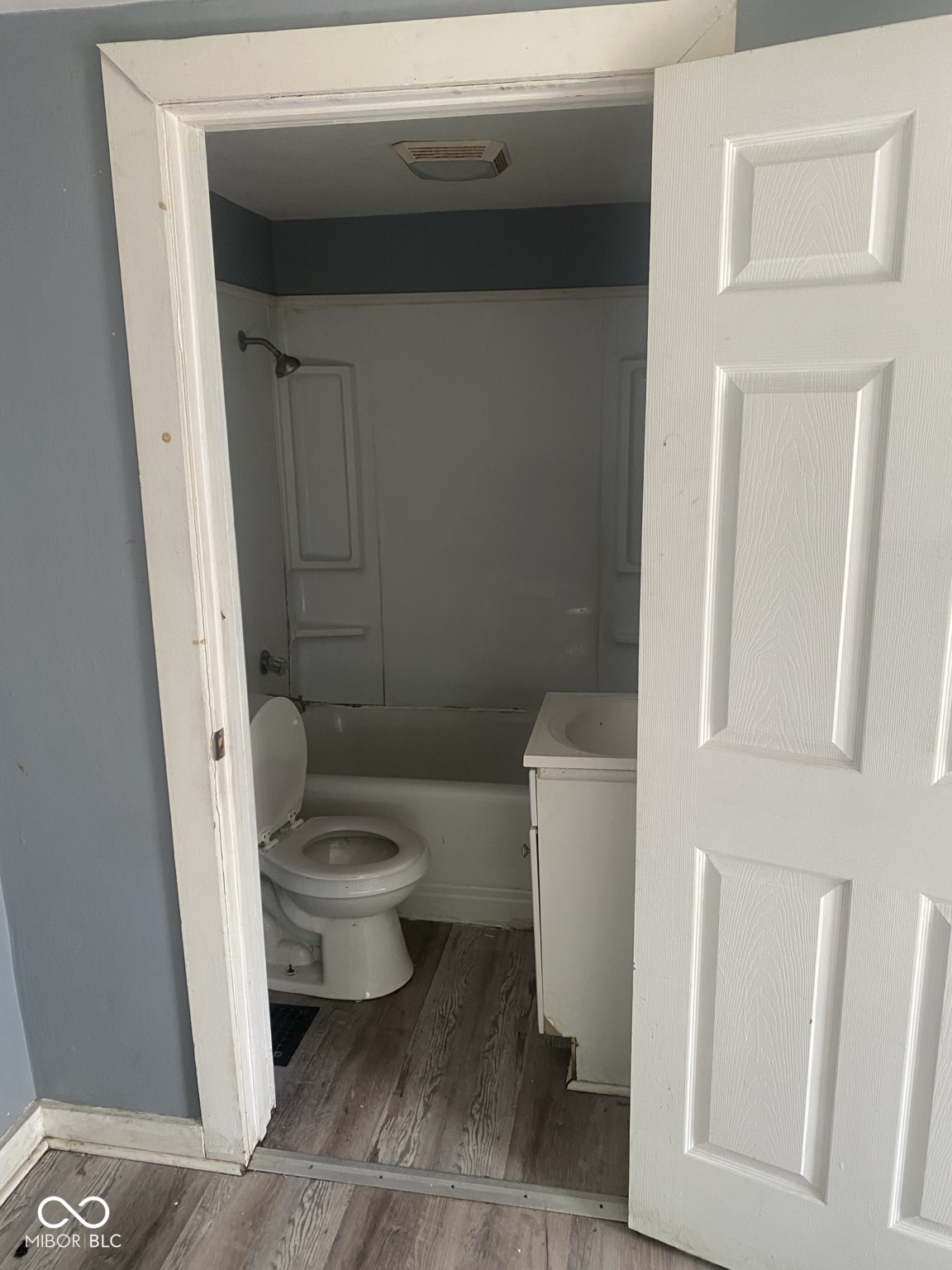 2802 South Hackley Street Muncie, IN 47302 - Photo 16 of 17