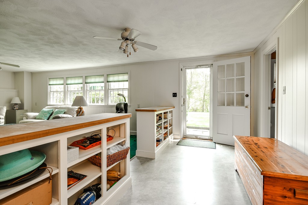 18 Griscom Road Sudbury, MA 01776 - Photo 17 of 29 a very nice looking room with a large window