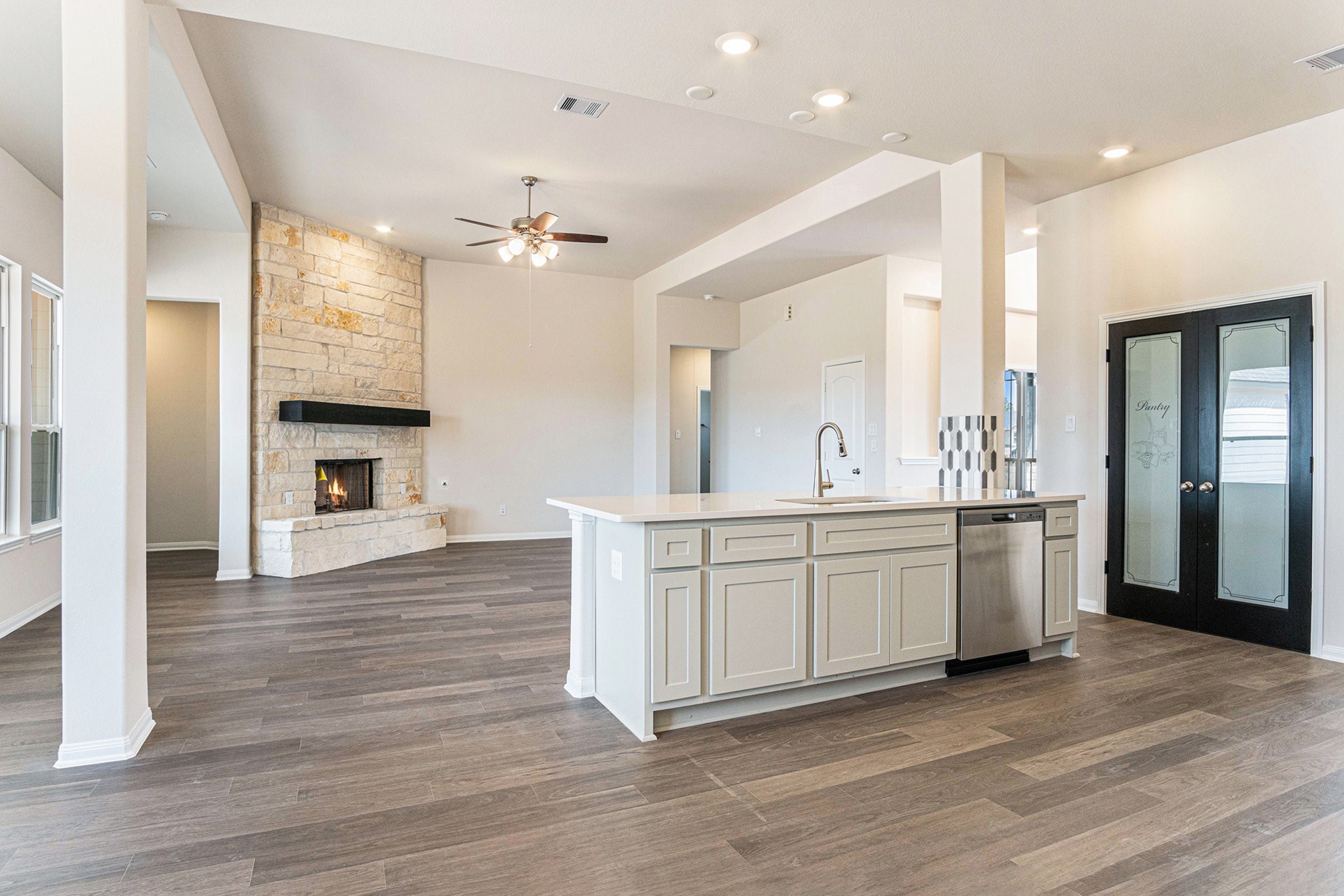 13637 Armstrong Conroe, TX 77303 - Photo 6 of 10 Gorgeous NEW 1 story home This photo is for illustrative purposes only and is not to be considered an exact replica of the finished home. Rendering does not match the finished product in terms of features, colors, landscaping, etc. Dallas Plan