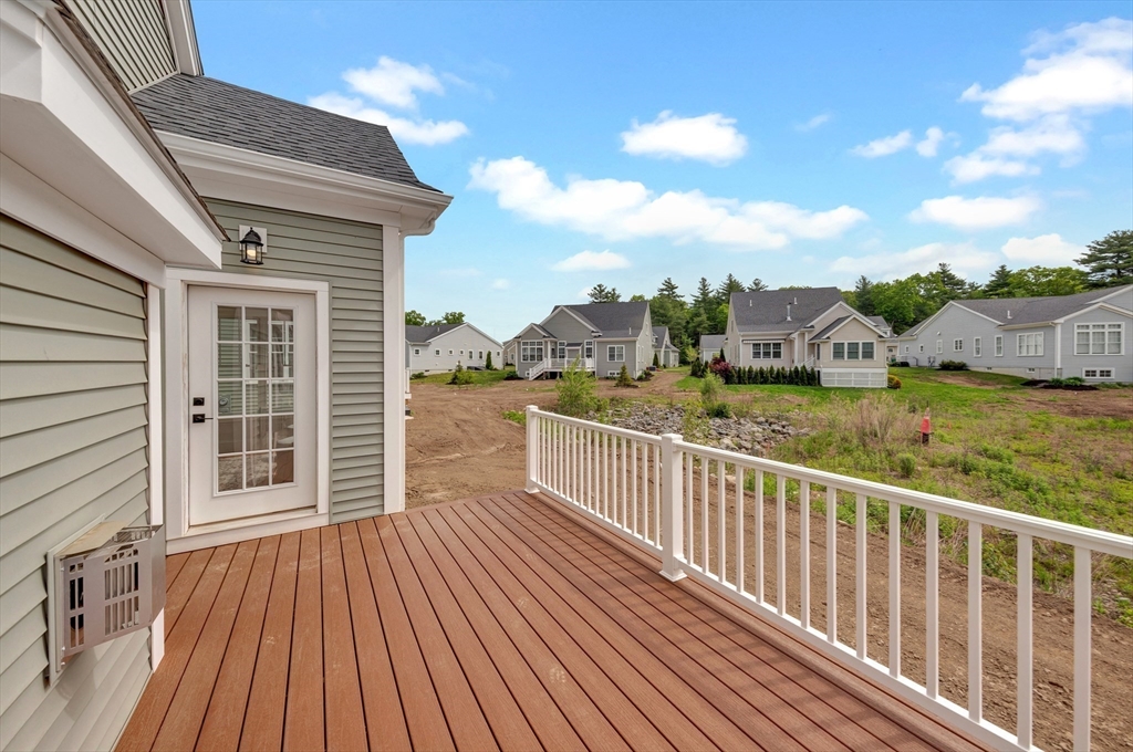 4 Weber Farm Road, Unit 4 Wrentham, MA 02093 - Photo 22 of 42