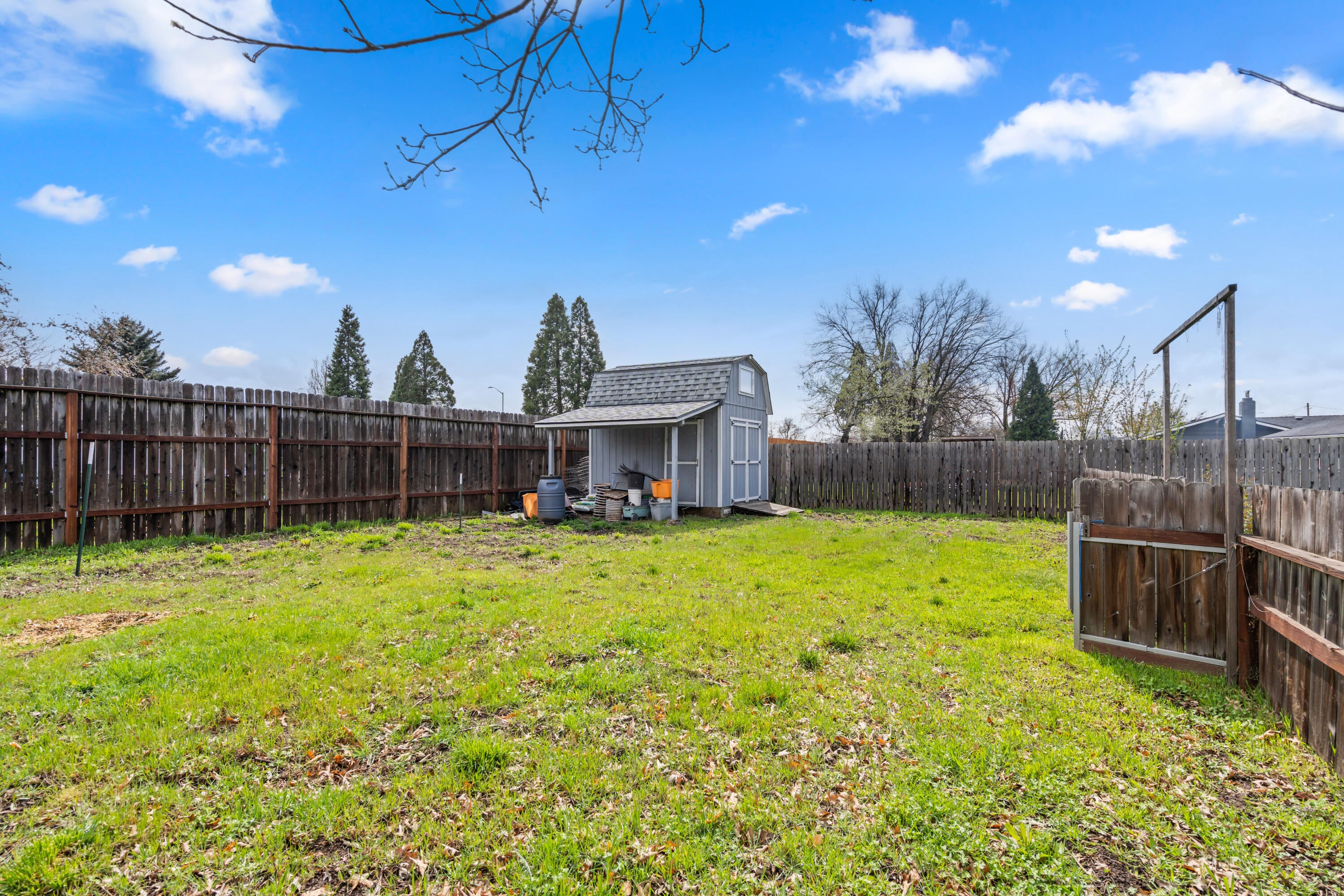 8044 Division Road White City, OR 97503 - Photo 21 of 30 Back section of yard, separately fenced
