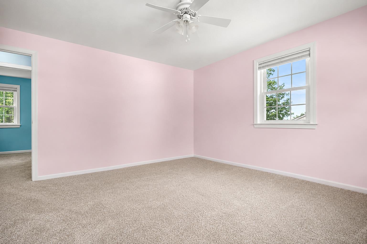 87 Peele Road Nashua, NH 03062 - Photo 28 of 39 Gallery Image 28