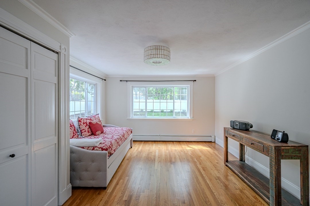 10 Richards Road Weymouth, MA 02189 - Photo 19 of 40