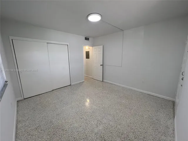 $2,000 | 675 Southwest 7th Avenue, Unit 7, Miami, FL 33130