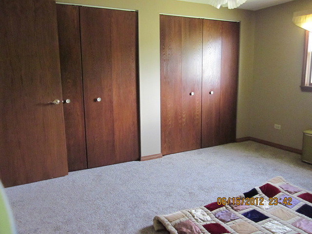 18444 University Road Malta, IL 60150 - Photo 12 of 25 a view of bedroom and bedroom