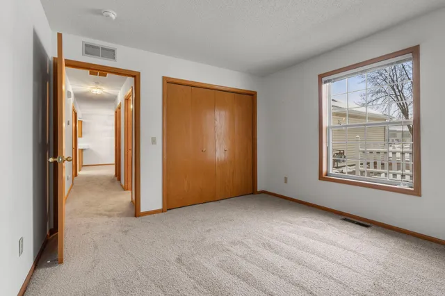 $250,000 | 410 Sarazin Street, Shakopee, MN 55379