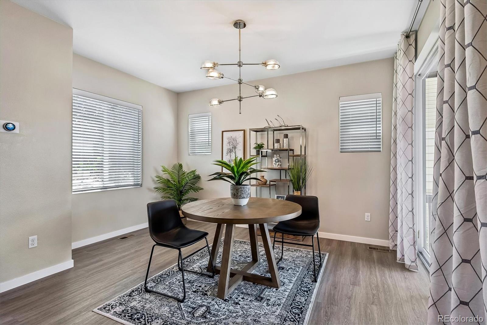 3372 Cranston Circle Highlands Ranch, CO 80126 - Photo 8 of 41