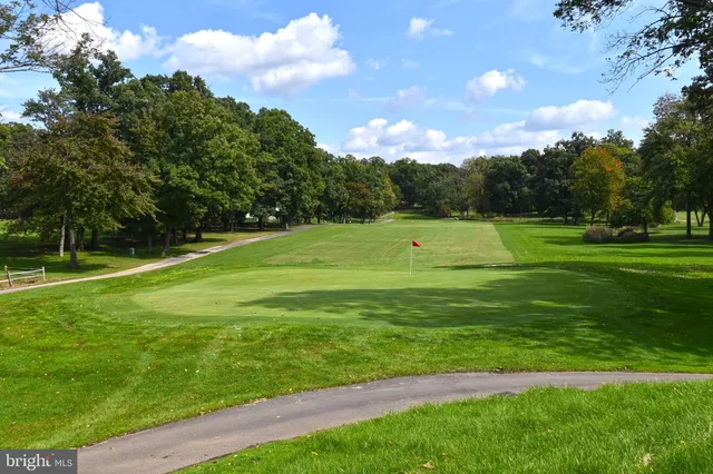 $180,000 | 3500 Forest Edge Drive, Unit 152E, Silver Spring, MD 20906