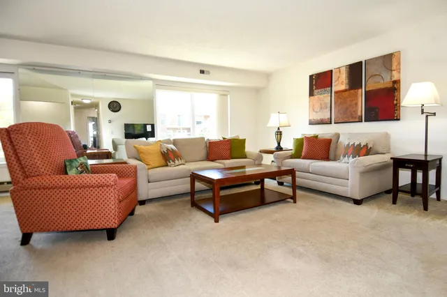 $180,000 | 3500 Forest Edge Drive, Unit 152E, Silver Spring, MD 20906