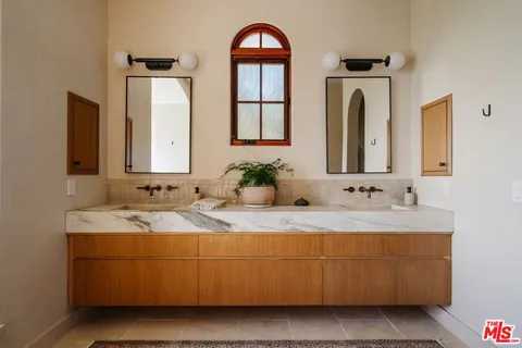 $6,999,000 | 2656 Vista Del Mar Road, Topanga, CA 90290