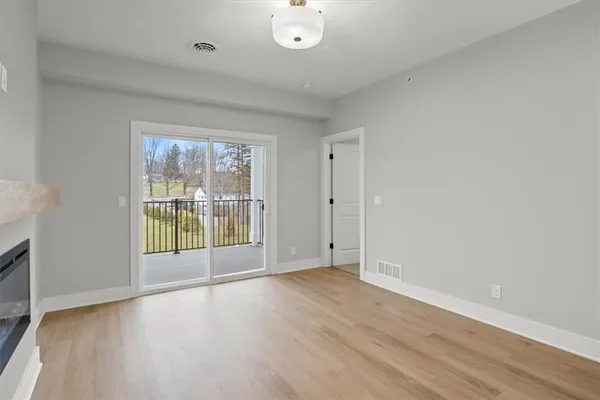 $2,730 | 1155 Marina Parkway, Macedon, NY 14502