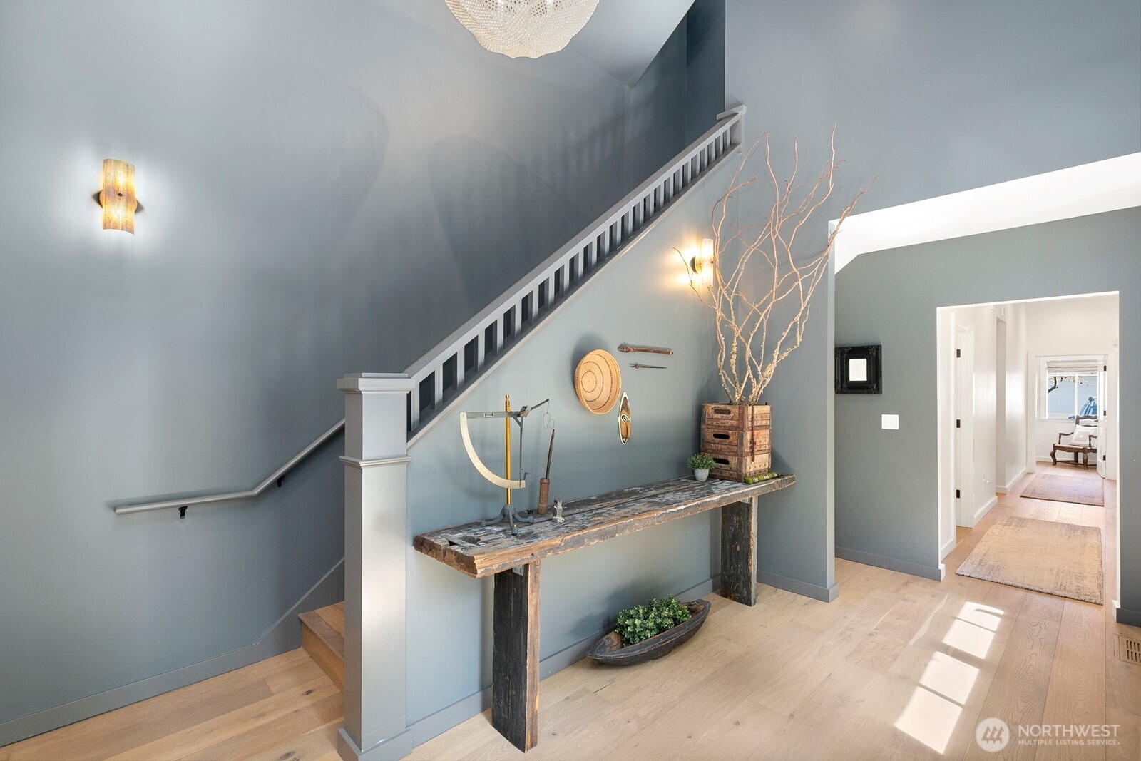 5932 California Avenue Southwest Seattle, WA 98136 - Photo 18 of 35 a workspace with wooden floor