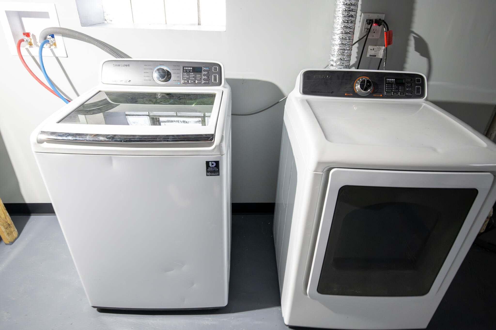 4181 Monroe Street Gary, IN 46408 - Photo 25 of 29 2048x1363