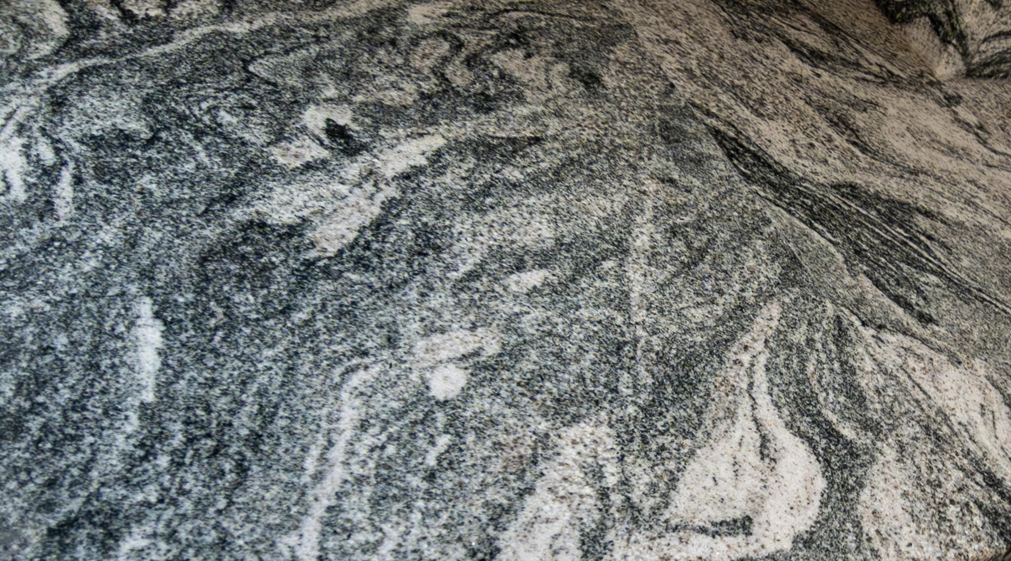 4181 Monroe Street Gary, IN 46408 - Photo 6 of 29 2048x1137