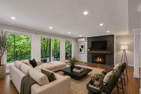 $997,500 | 133 Featherstone Drive, Franklin, TN 37069
