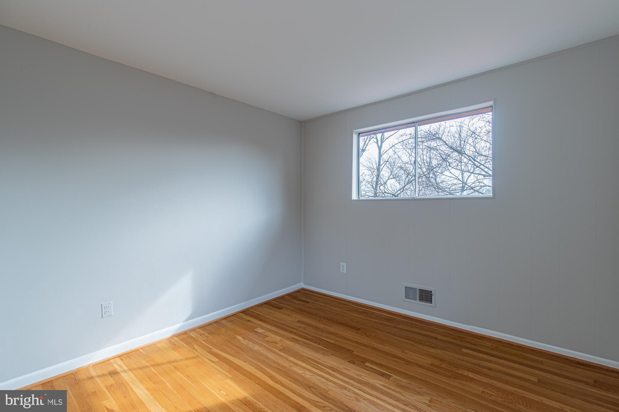 920 Malta Lane Silver Spring, MD 20901 - Photo 36 of 40 Gallery Image 36