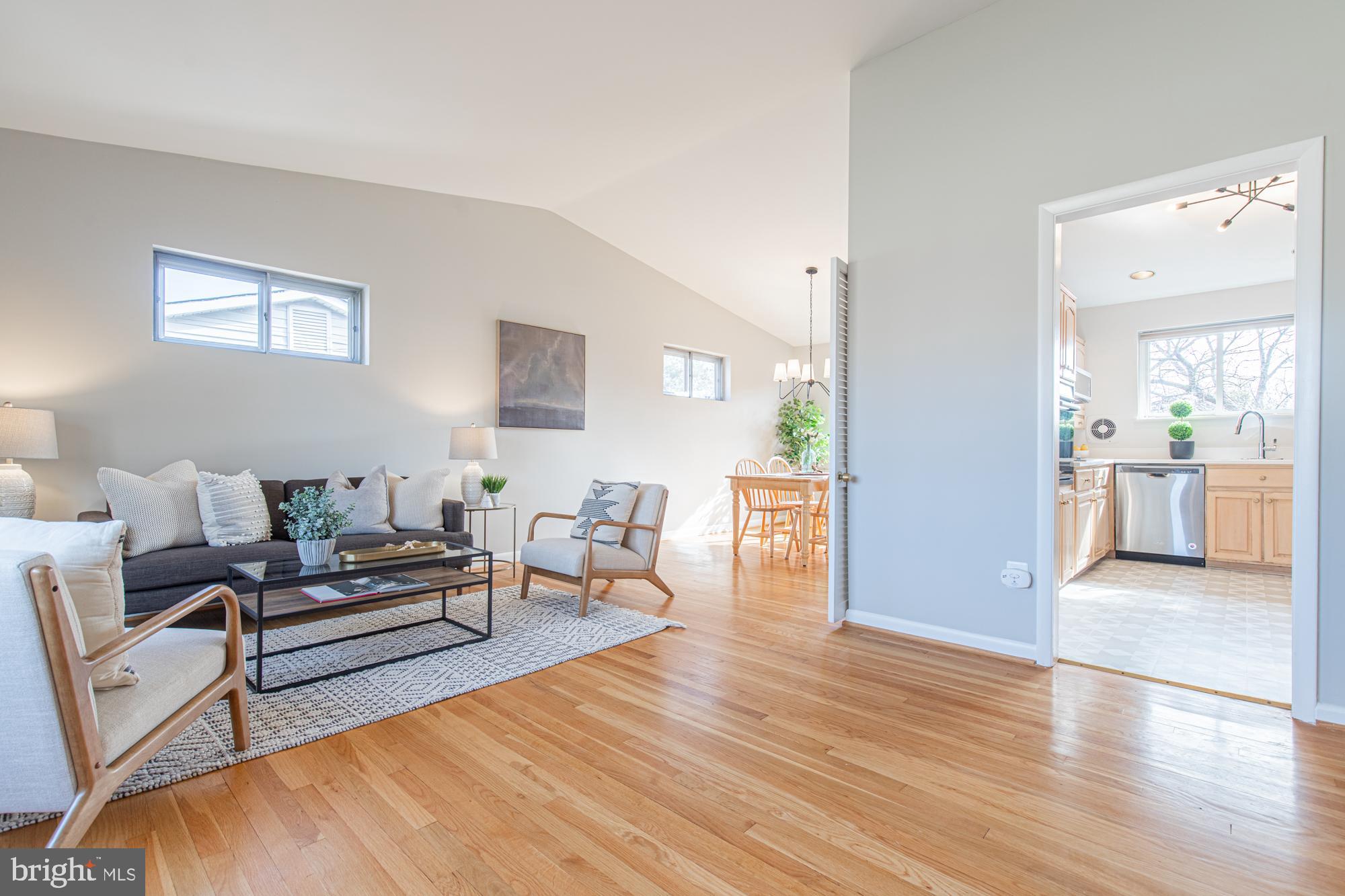 920 Malta Lane Silver Spring, MD 20901 - Photo 4 of 40 Gallery Image 4