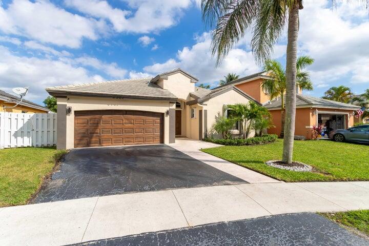 5302 Northwest 55th Ter  