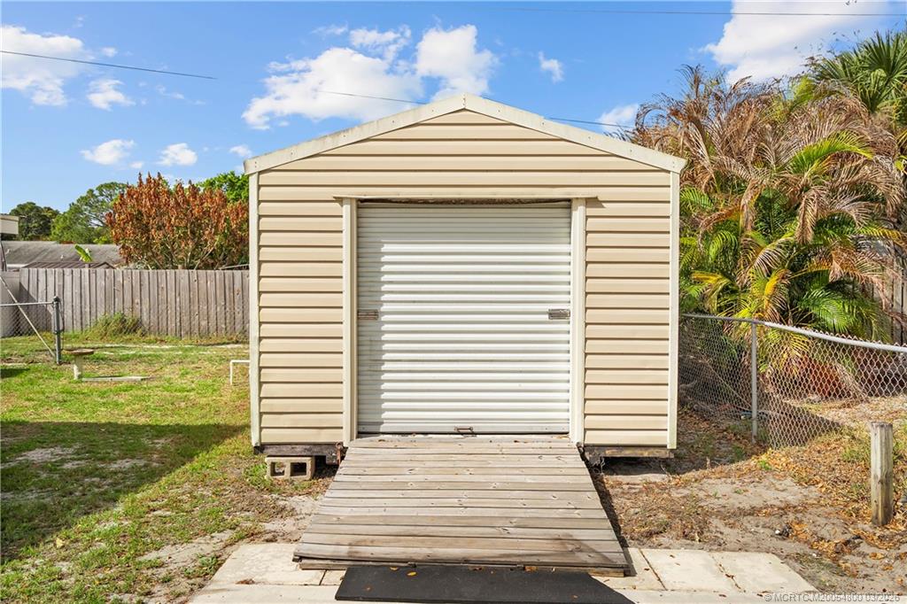 5086 Southeast Channel Drive Stuart, FL 34997 - Photo 30 of 31