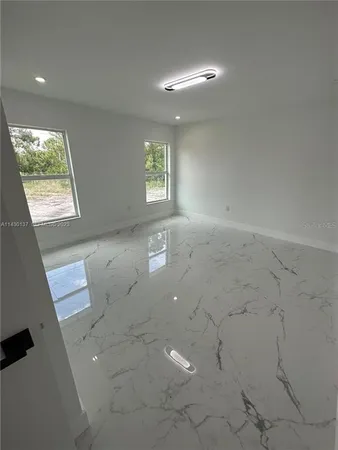 $2,700 | 1125 Milwaukee Boulevard, Lehigh Acres, FL 33974