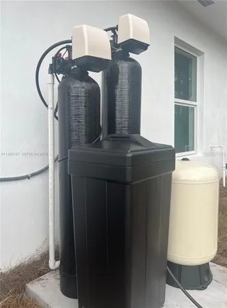 $2,700 | 1125 Milwaukee Boulevard, Lehigh Acres, FL 33974