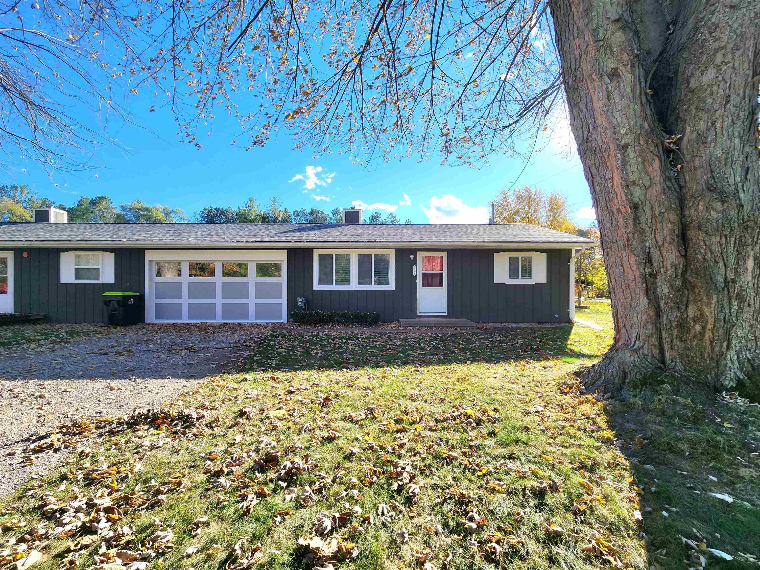 2311 James Road Auburn, MI 48611 - Photo 1 of 12