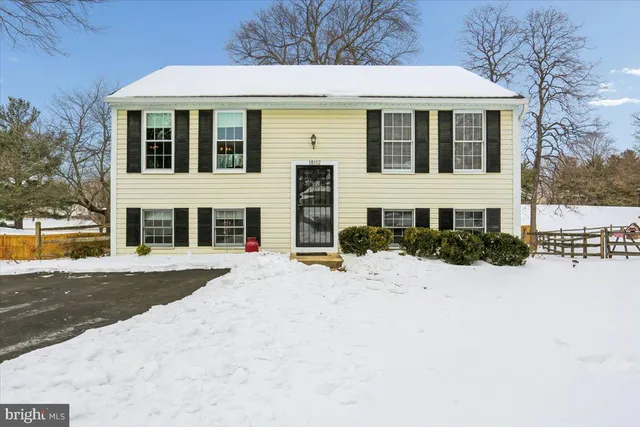 $500,000 | 18112 Kodella Court, Gaithersburg, MD 20877