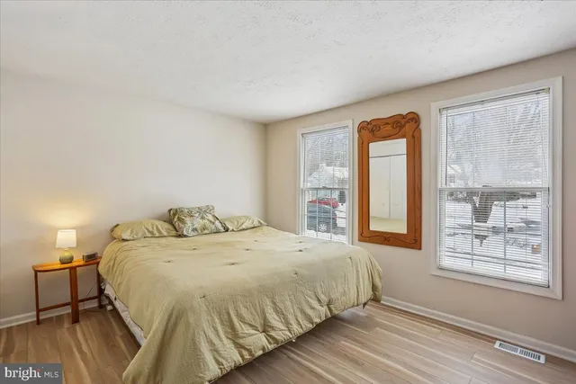 $500,000 | 18112 Kodella Court, Gaithersburg, MD 20877