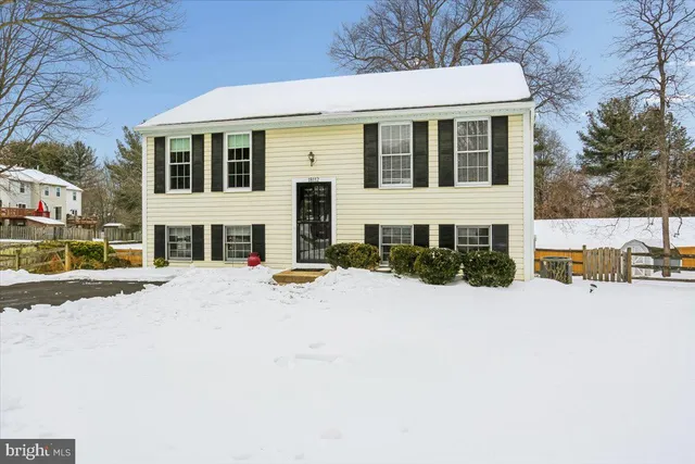 $500,000 | 18112 Kodella Court, Gaithersburg, MD 20877