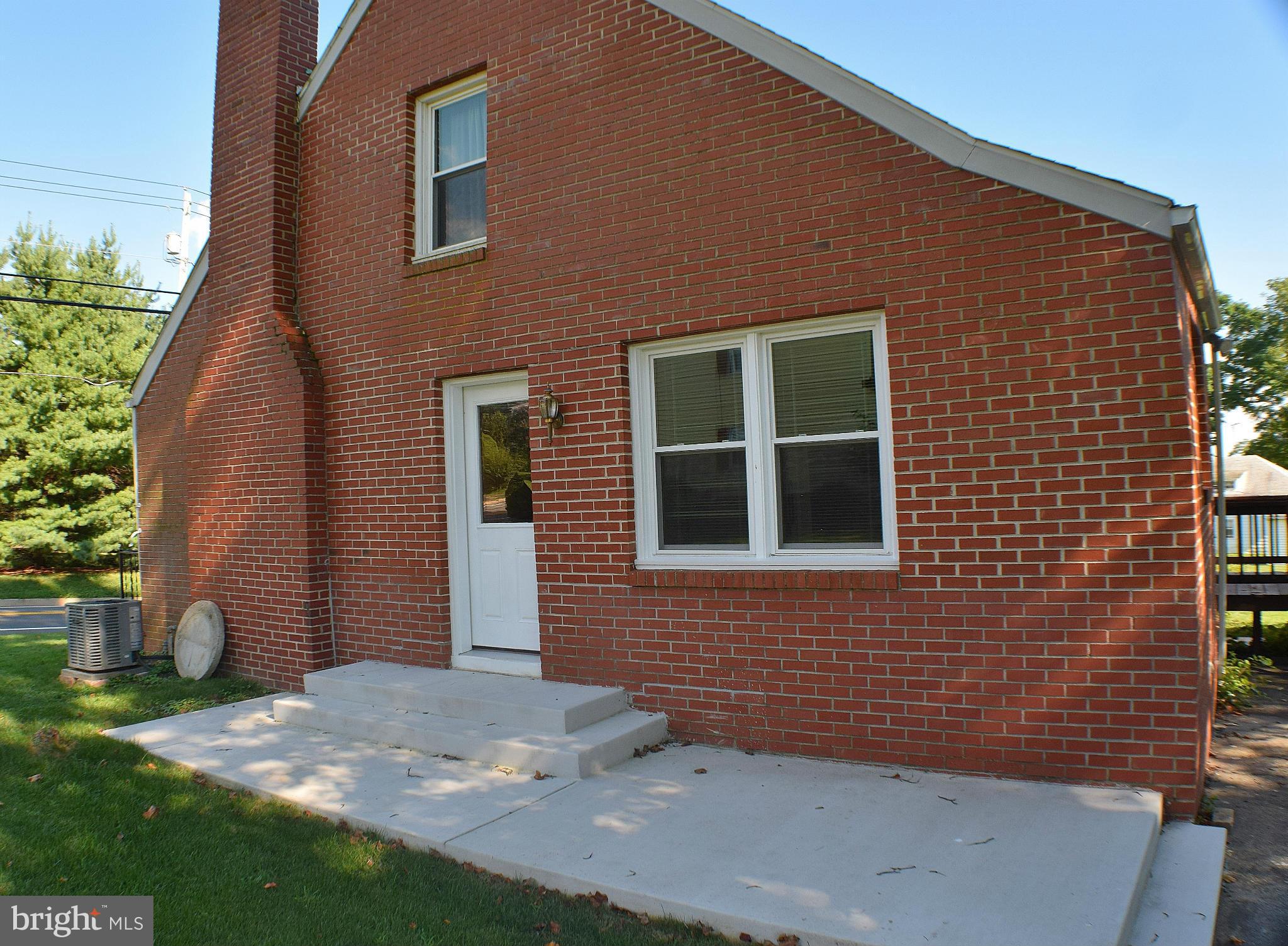 5727 Shookstown Road Frederick, MD 21702 - Photo 4 of 30 Exterior (General) Door to Kitchen