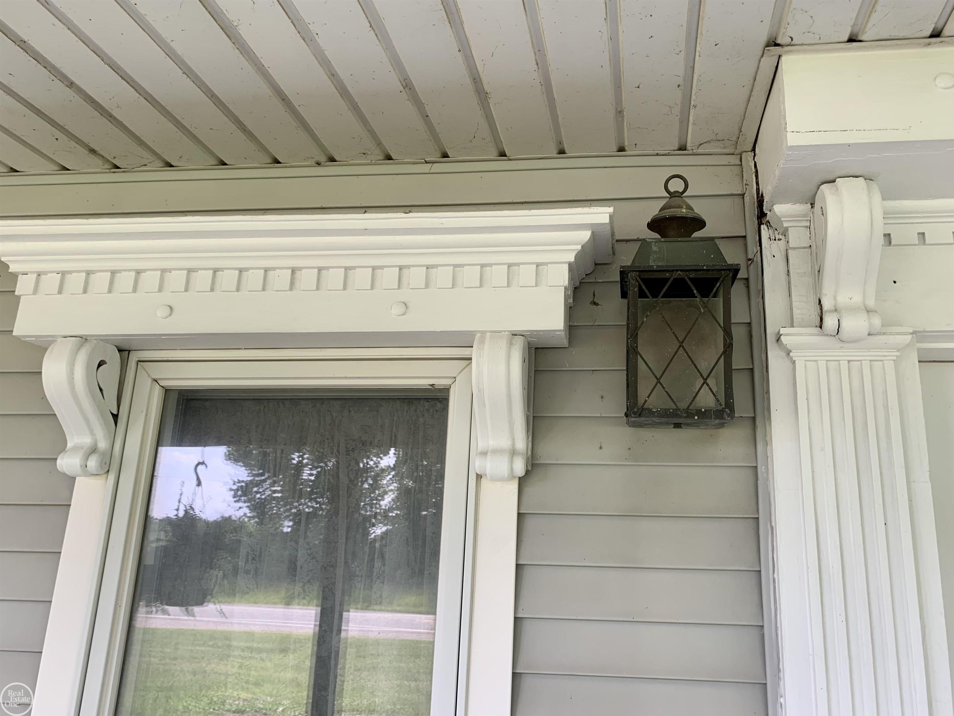 4153 Sandusky Road Peck, MI 48466 - Photo 6 of 40 50112508-5.JPG