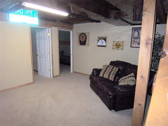 29286 Raintree Court Elkhart, IN 46517 - Photo 14 of 22 Gallery Image 14