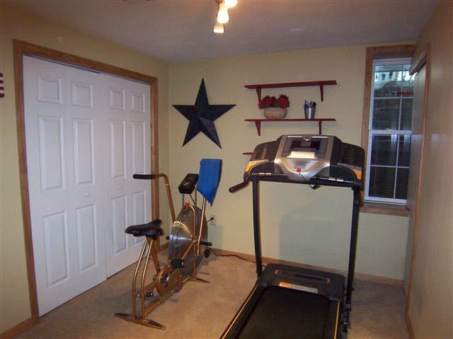 29286 Raintree Court Elkhart, IN 46517 - Photo 17 of 22 Gallery Image 17