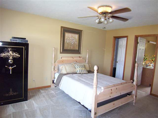 29286 Raintree Court Elkhart, IN 46517 - Photo 8 of 22 Gallery Image 8