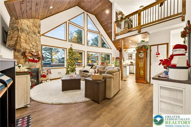 $599,900 | 532 Buck Mountain Boulevard, Hazleton, PA 18202