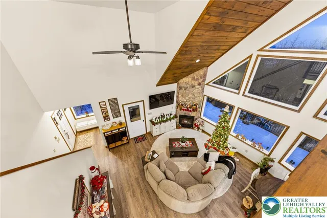 $599,900 | 532 Buck Mountain Boulevard, Hazleton, PA 18202