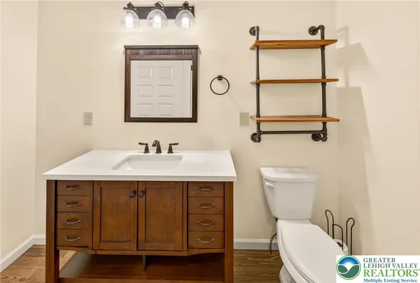 $599,900 | 532 Buck Mountain Boulevard, Hazleton, PA 18202