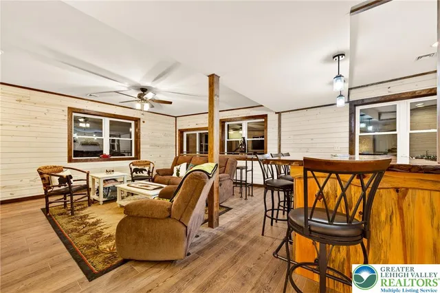 $599,900 | 532 Buck Mountain Boulevard, Hazleton, PA 18202