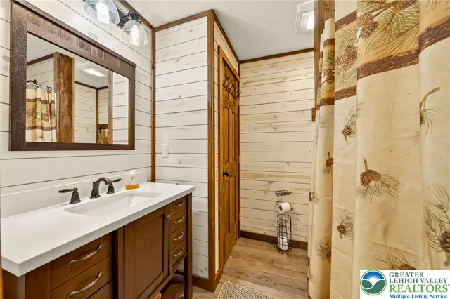 $599,900 | 532 Buck Mountain Boulevard, Hazleton, PA 18202