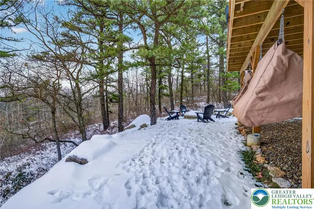 $599,900 | 532 Buck Mountain Boulevard, Hazleton, PA 18202