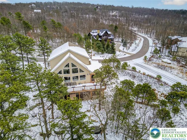 $599,900 | 532 Buck Mountain Boulevard, Hazleton, PA 18202